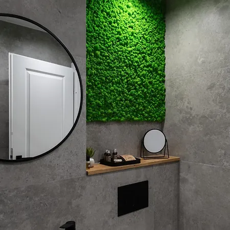 Moon Apartment
